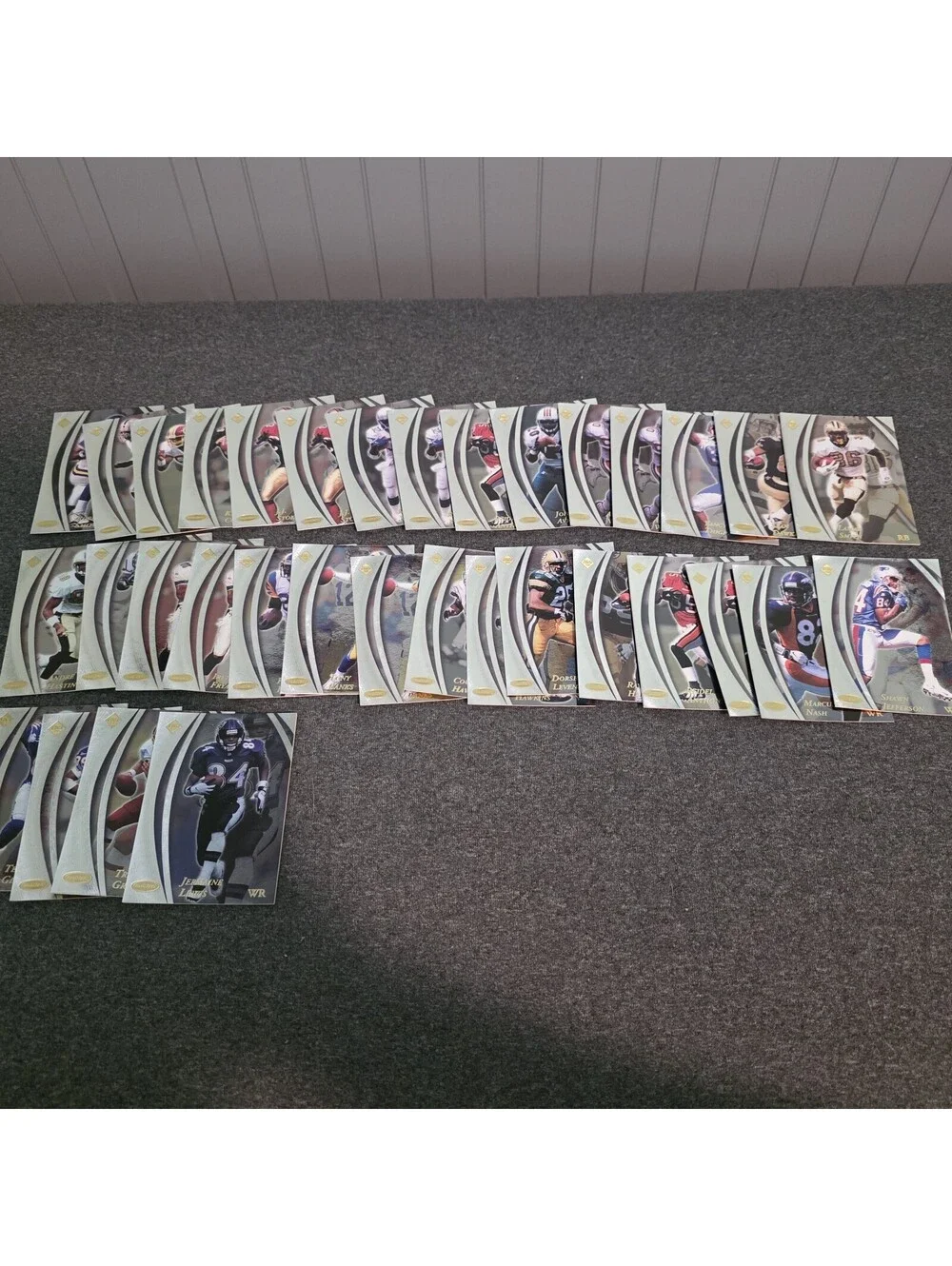 34 Card Lot 1998 Collector's Edge Masters All #/5000 NFL Football